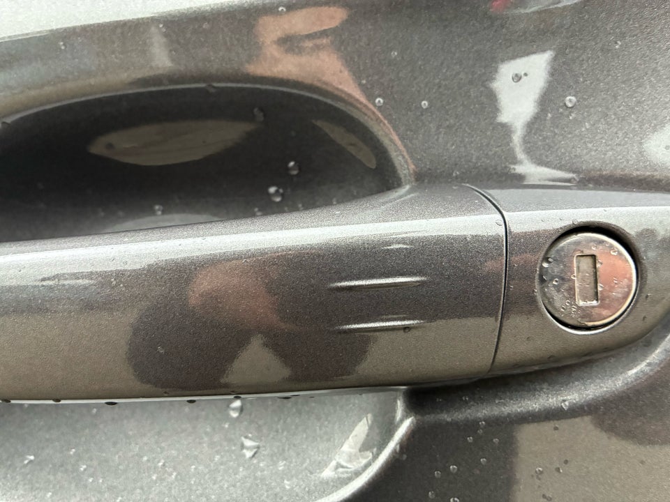 Opel Grandland X 1,6 Hybrid4 Cosmo Prestige aut. 5d