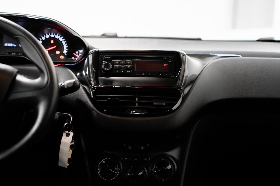 Peugeot 208 1,0 VTi Access 5d