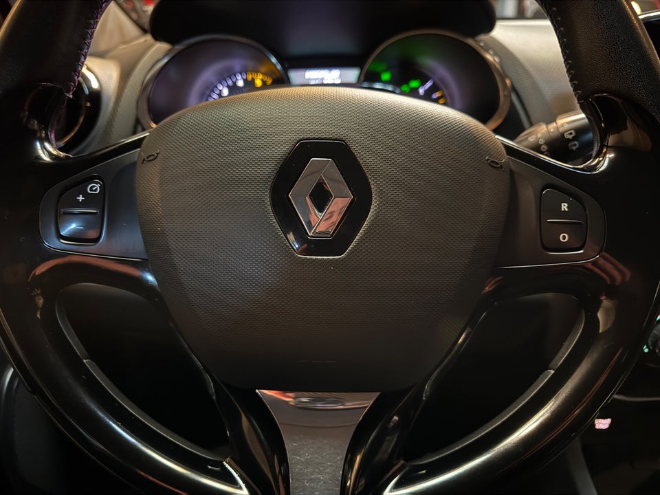 Renault Clio IV 1,5 dCi 75 Formula Edition Sport Tourer 5d