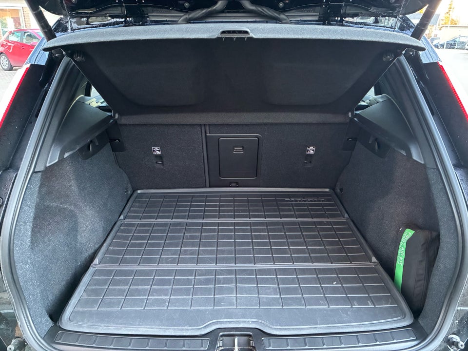 Volvo XC40 P6 ReCharge Plus 5d