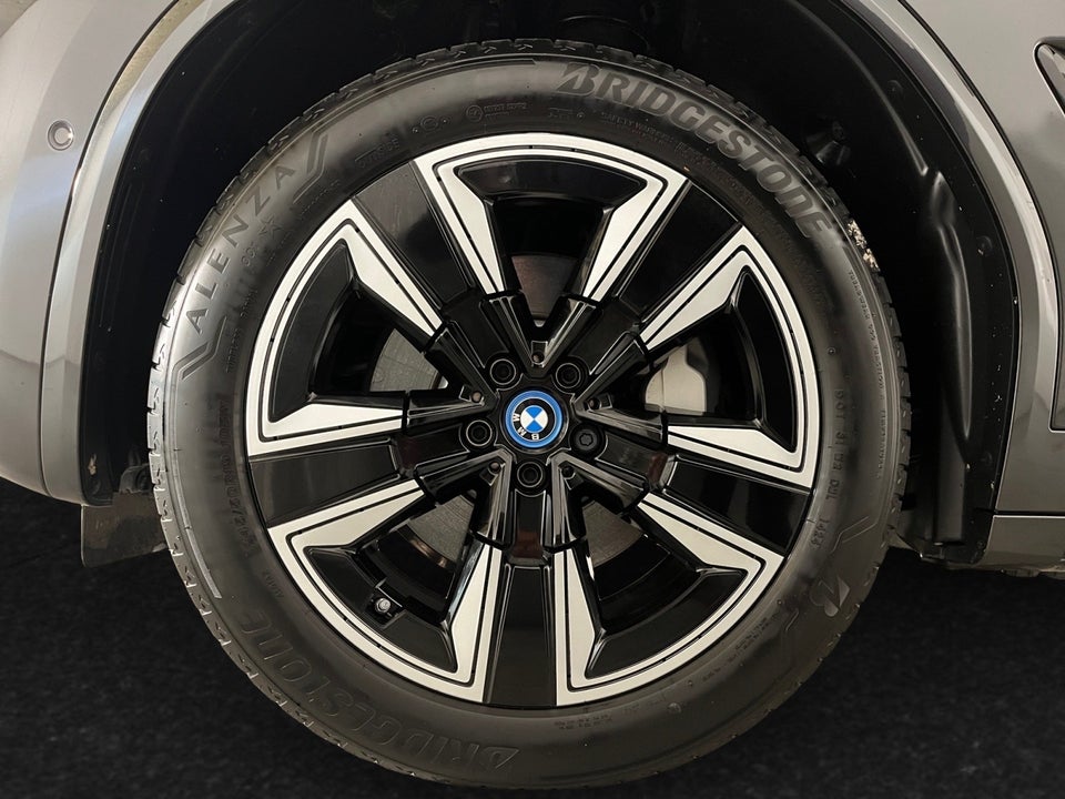 BMW iX3 Charged M-Sport 5d