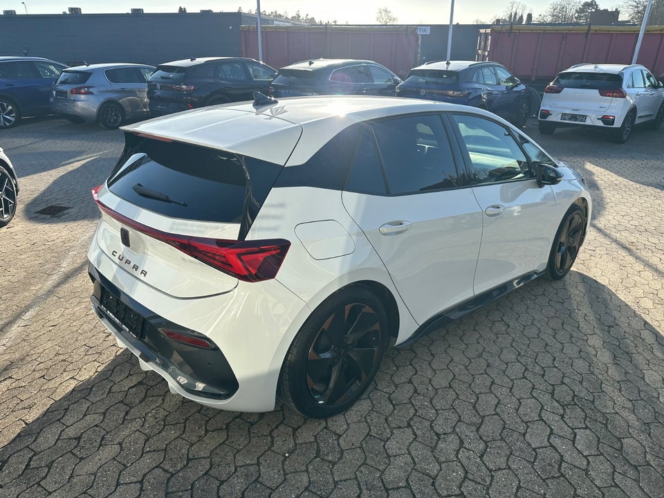 Cupra Born 58 High 5d