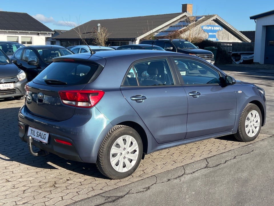 Kia Rio 1,2 CVVT Base+ 5d