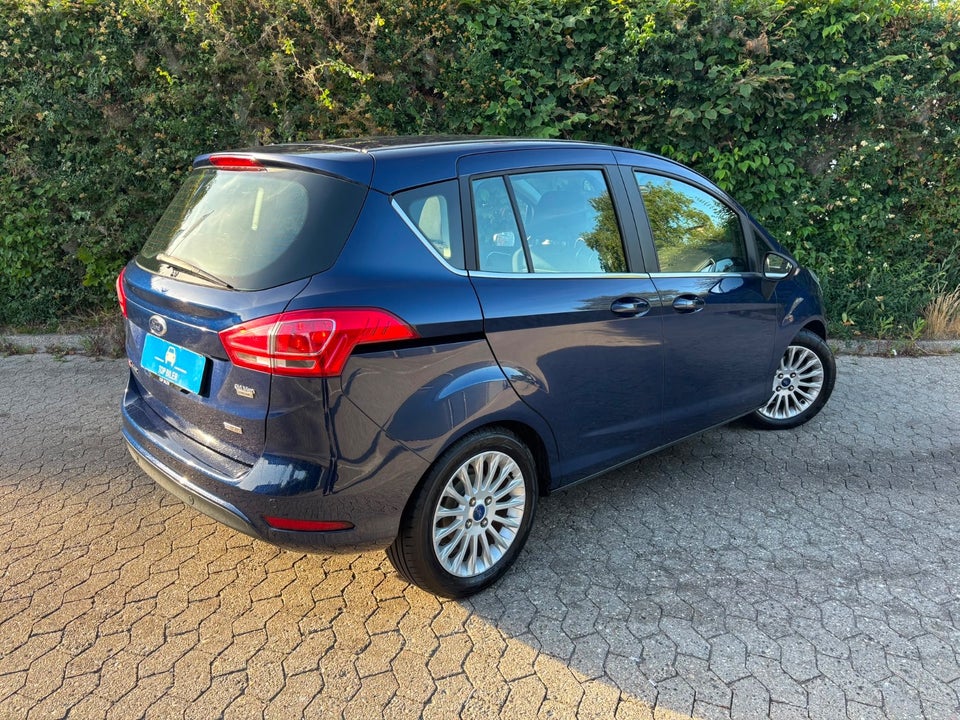 Ford B-MAX 1,0 SCTi 100 Titanium 5d