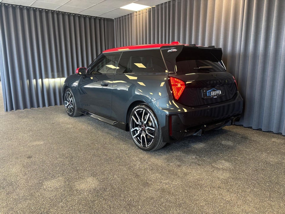 MINI Cooper SE JCW Trim XL 3d