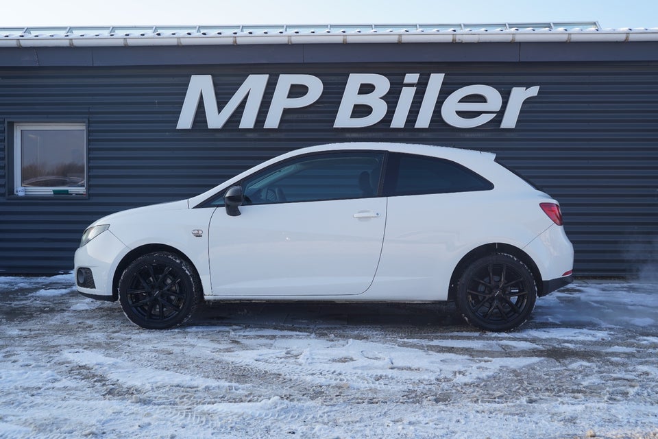 Seat Ibiza 1,2 12V Reference SC 3d