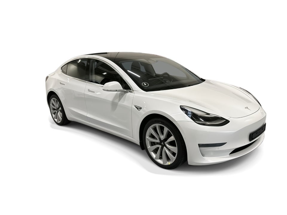 Tesla Model 3 Long Range AWD 4d