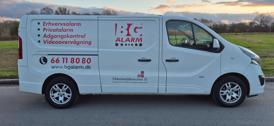 Opel Vivaro 1,6 CDTi 145 Sportive L2H1