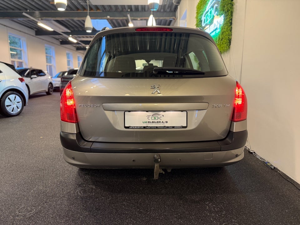 Peugeot 308 1,6 VTi 120 Access 5d