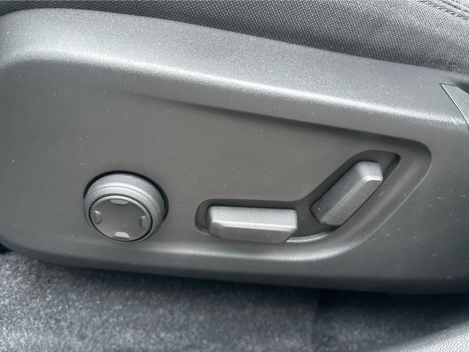 Volvo XC40 P6 ReCharge Ultimate 5d