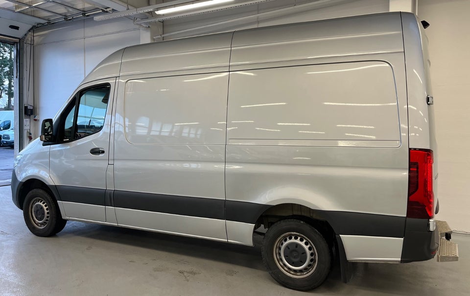 Mercedes Sprinter 316 2,2 CDi A2 Kassevogn aut. RWD