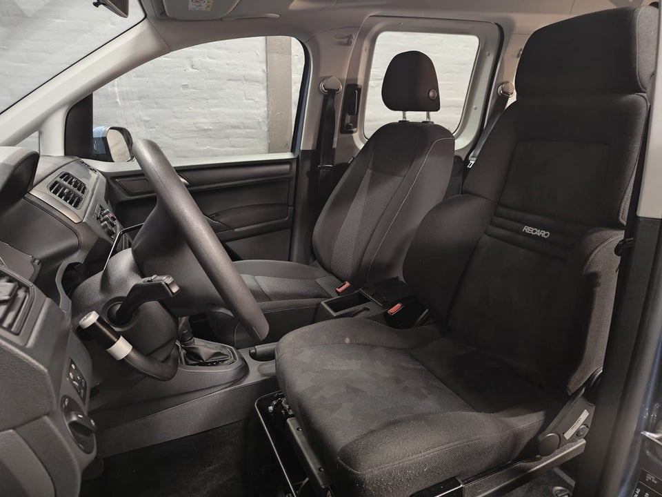 VW Caddy 2,0 TDi 102 Comfortline DSG 5d