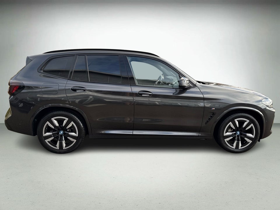 BMW iX3 Charged M-Sport 5d