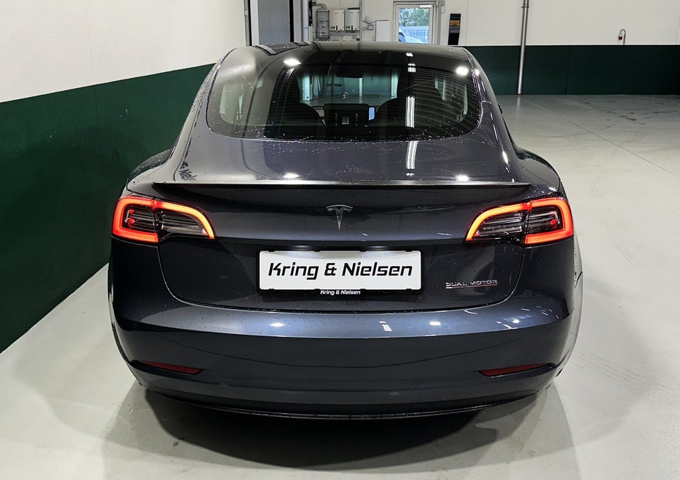 Tesla Model 3 Performance AWD 4d