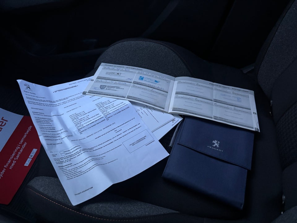 Peugeot 3008 1,2 PureTech 130 Allure 5d