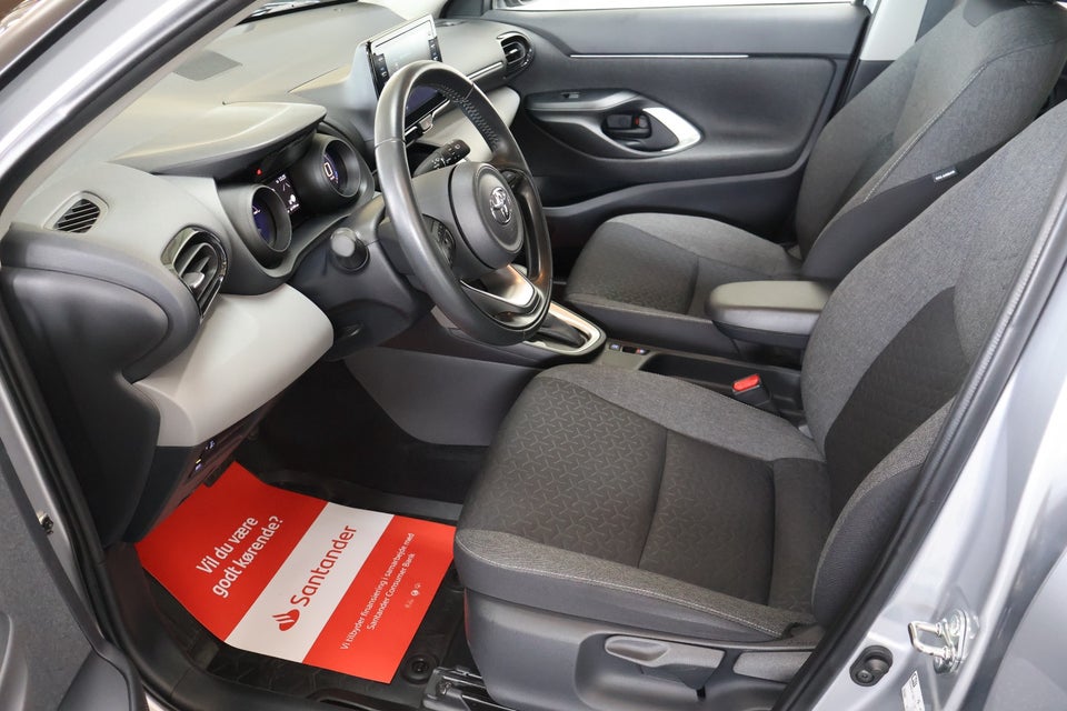 Toyota Yaris Cross 1,5 Hybrid Essential Comfort e-CVT 5d
