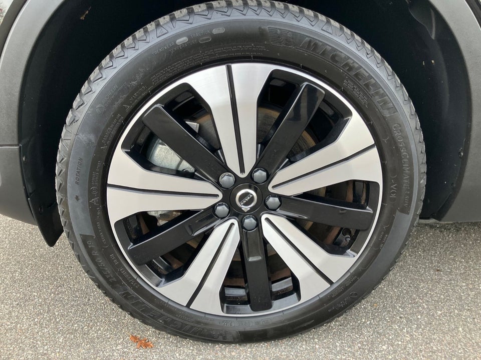 Volvo XC40 P6 ReCharge Core 5d