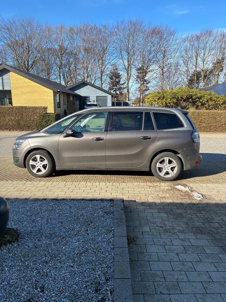 Citroën Grand C4 Picasso 1,6 BlueHDi 120 Exclusive EAT6 7prs 5d