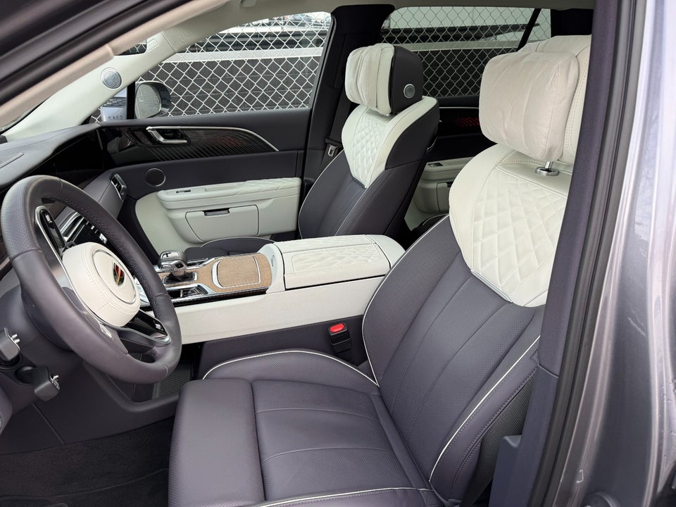 Hongqi E-HS9 99 Exclusive 5d