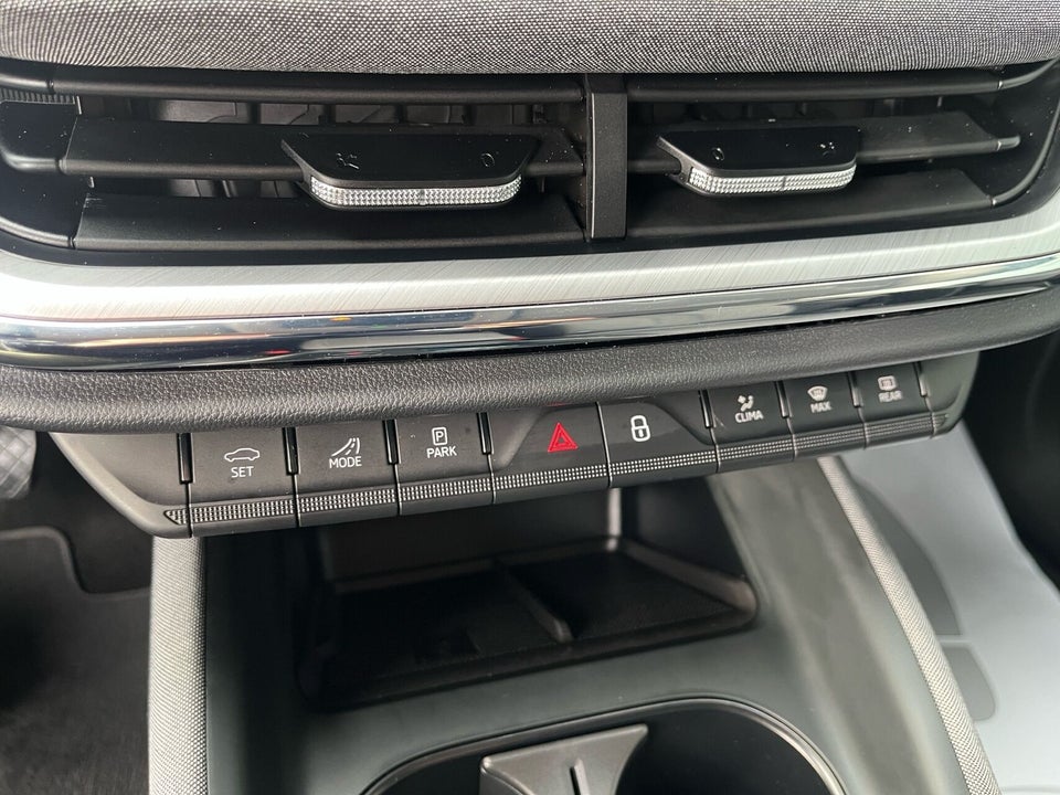 Skoda Enyaq 60 iV Loft 5d