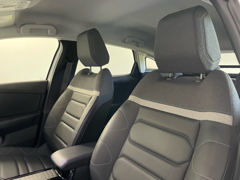 Citroën ë-C4 50 Shine 5d