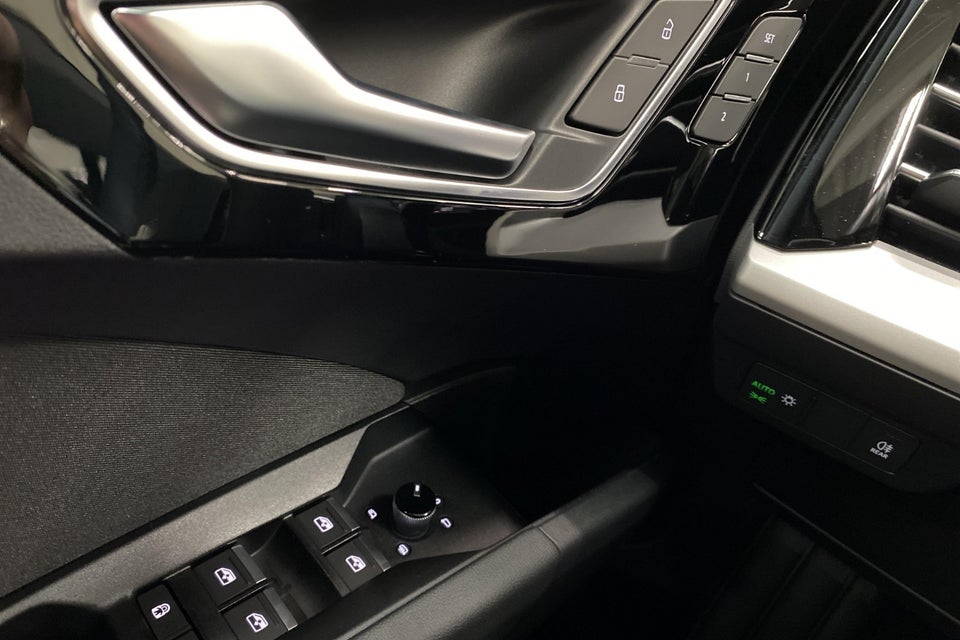 Audi Q4 e-tron 45 Progress 5d