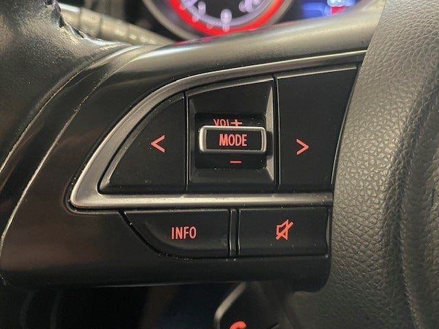 Suzuki Swift 1,2 mHybrid Action 5d