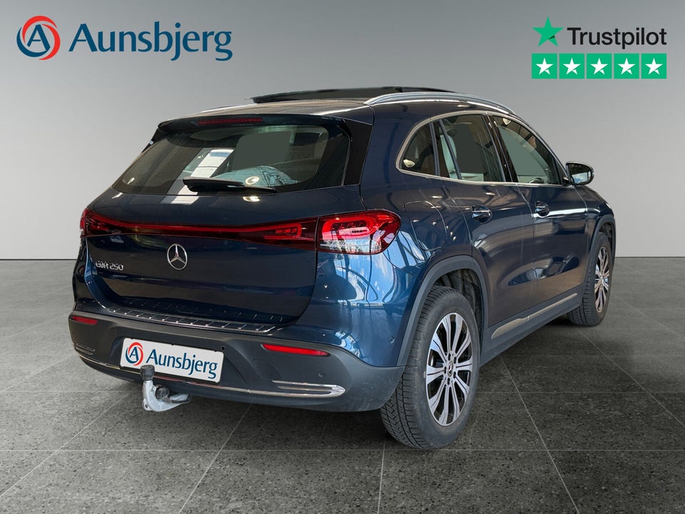 Mercedes EQA250 5d