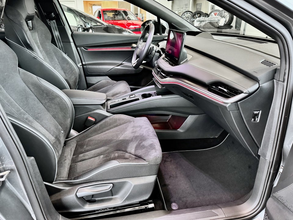 Skoda Enyaq 85 iV Sportline Advanced 5d