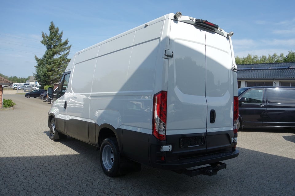 Iveco Daily 3,0 35C18 12m³ Van AG8