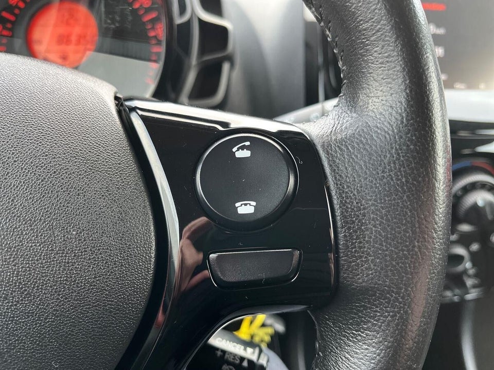 Toyota Aygo 1,0 VVT-i x-cite 5d