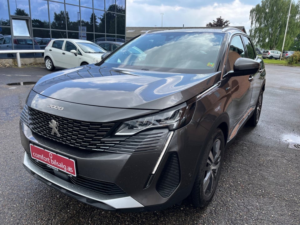 Peugeot 3008 1,6 Hybrid Allure Pack LTD EAT8 5d