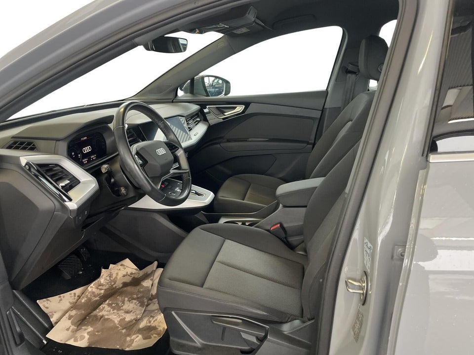 Audi Q4 e-tron 40 Attraction 5d