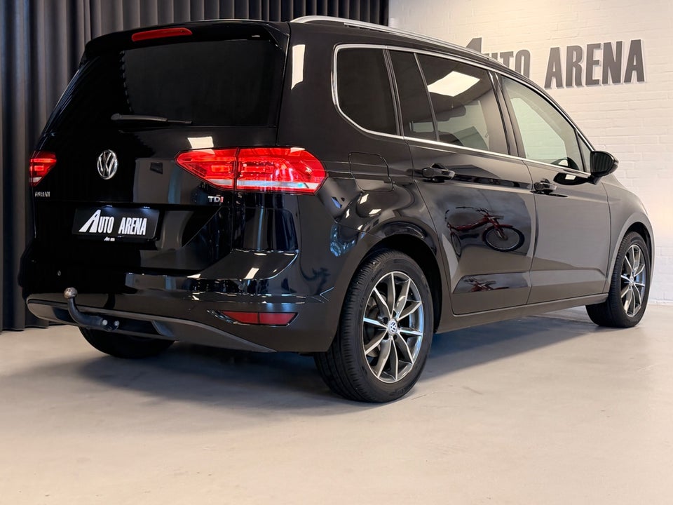 VW Touran 1,6 TDi 110 Comfortline 7prs 5d