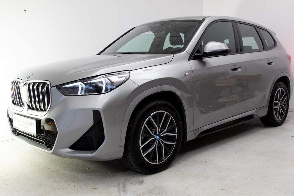 BMW iX1 xDrive30 M-Sport 5d