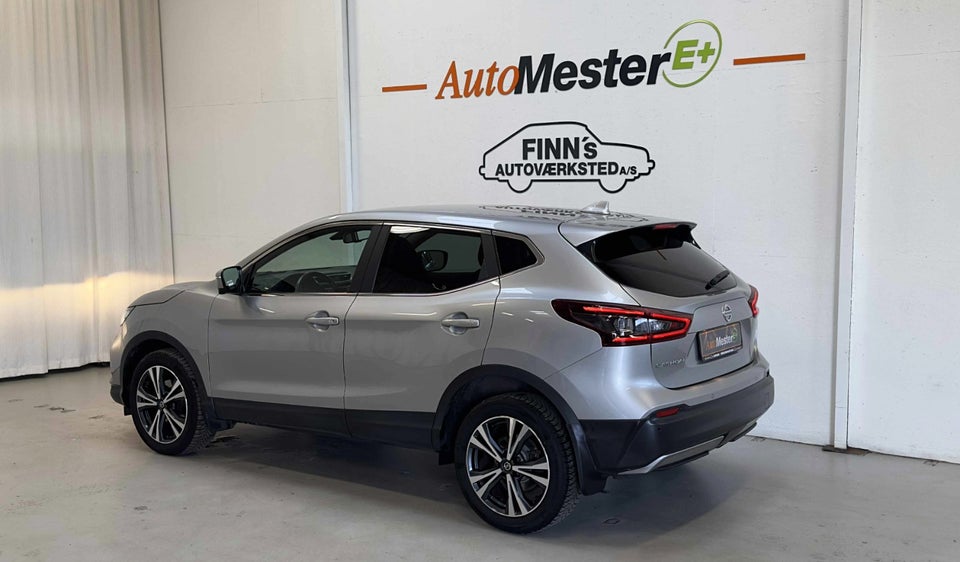 Nissan Qashqai 1,5 dCi 115 N-Connecta DCT 5d