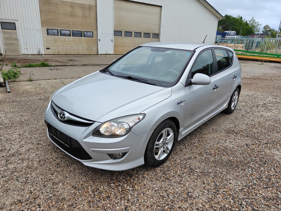 Hyundai i30 1,4 CVVT Classic Cool 5d