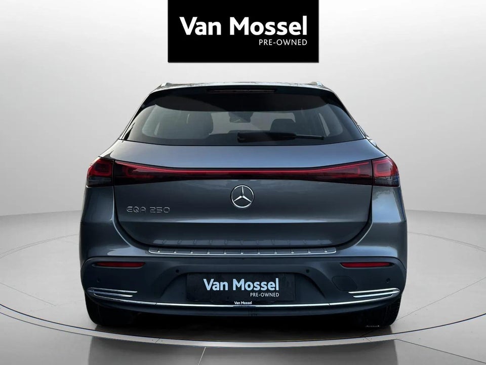 Mercedes EQA250 Progressive 5d