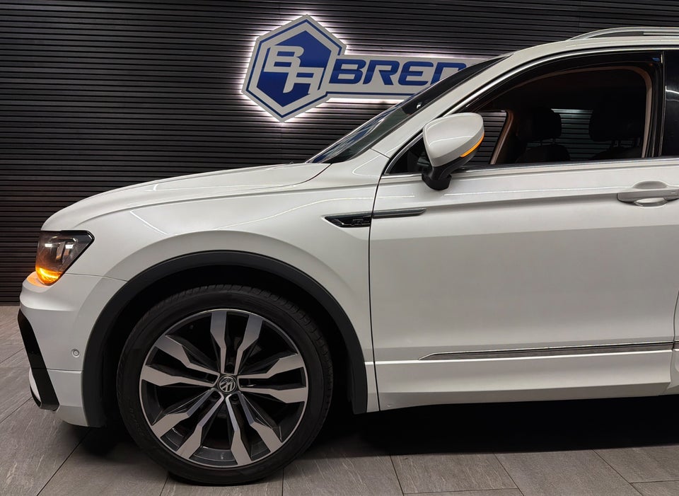 VW Tiguan 2,0 TDi 150 R-line DSG 4Motion 5d