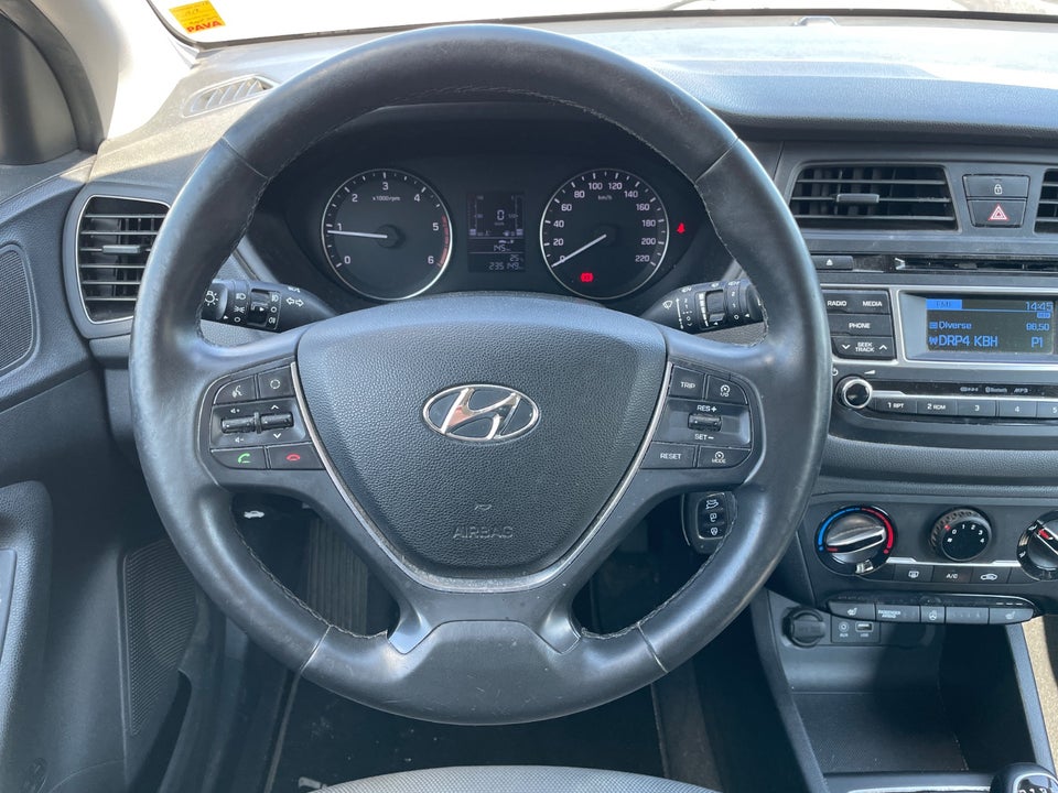 Hyundai i20 1,1 CRDi 75 Trend 5d