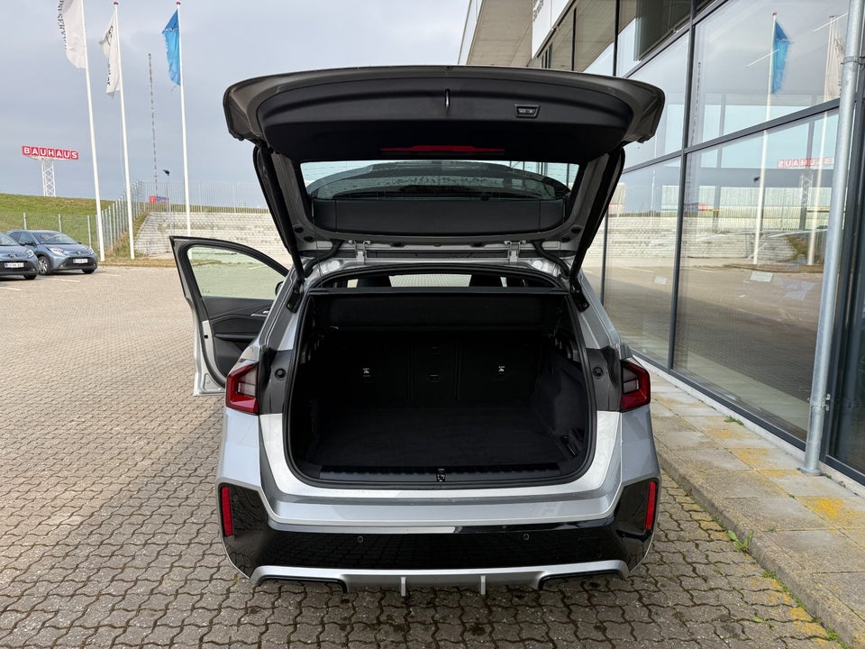 BMW iX1 eDrive20 M-Sport 5d