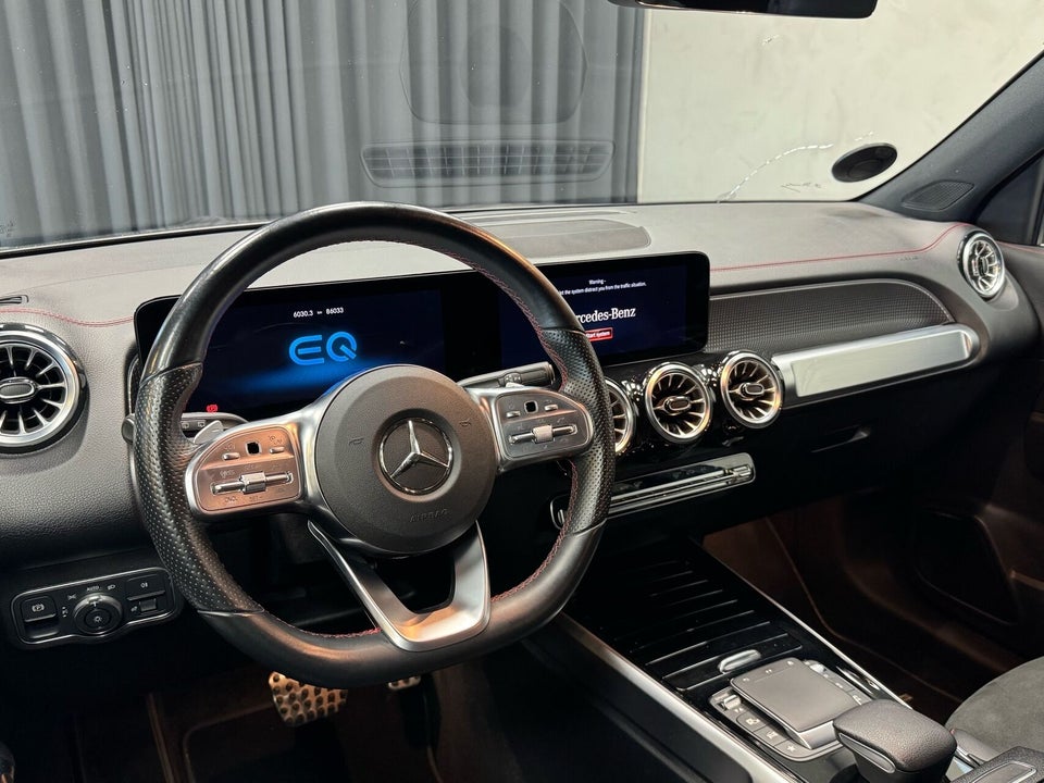 Mercedes EQB300 AMG Line 4Matic 7prs 5d