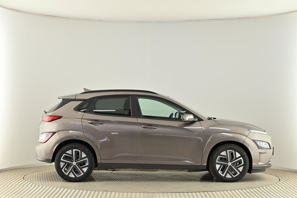 Hyundai Kona 64 EV Advanced 5d