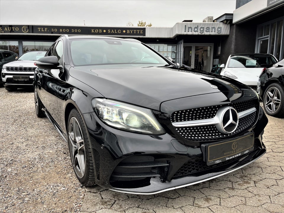 Mercedes C300 d 2,0 AMG Line stc. aut. 5d