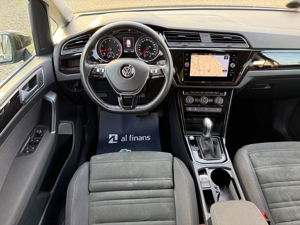 VW Touran 1,4 TSi 150 Highline 7prs 5d