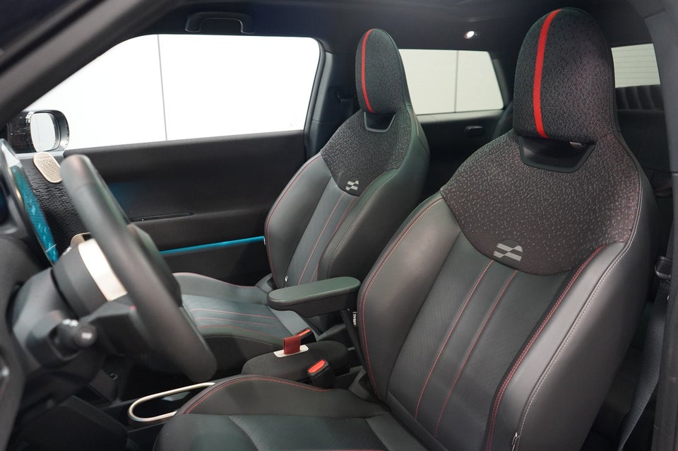 MINI Cooper E JC Works Trim XL 3d