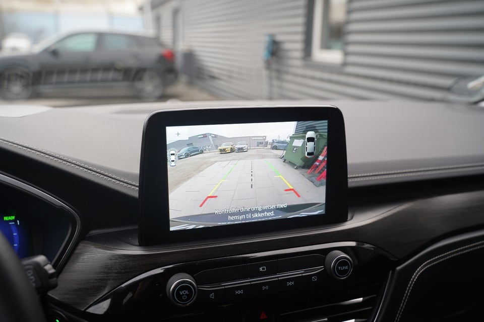 Ford Kuga 2,5 HEV Vignale CVT 5d