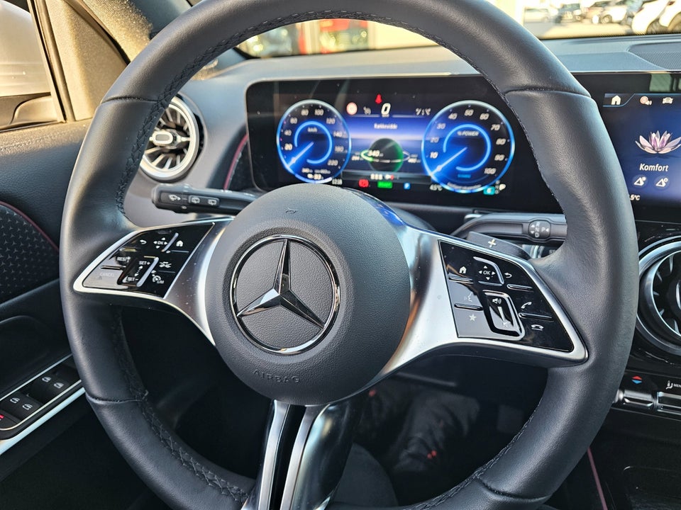 Mercedes EQB250+ Progressive Advance Plus 5d