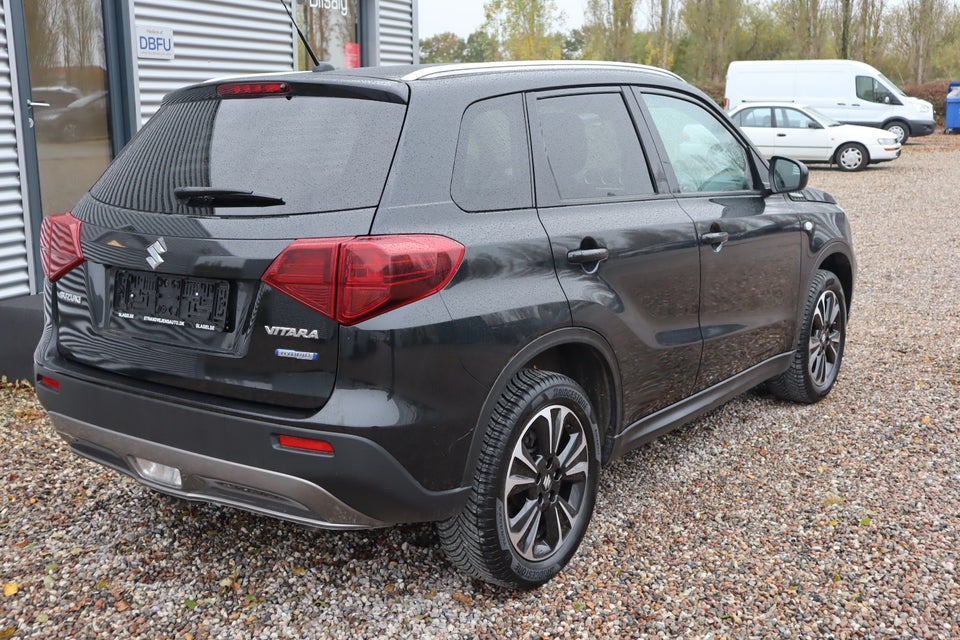Suzuki Vitara 1,4 mHybrid Active 5d