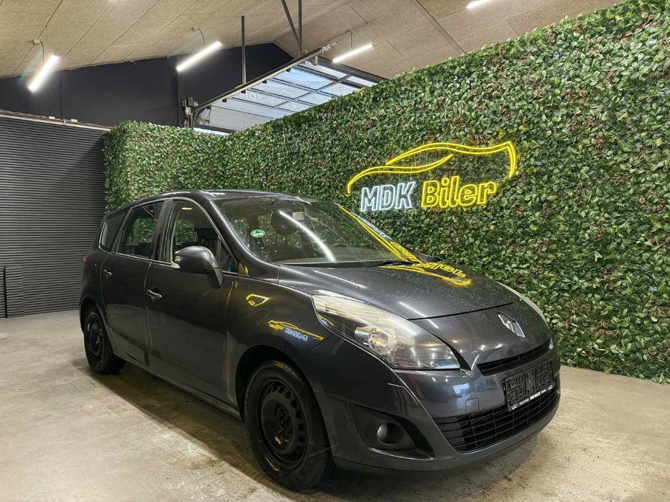 Renault Grand Scenic III 1,5 dCi 110 Expression 7prs 5d